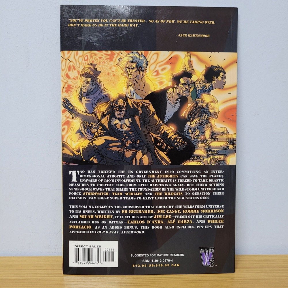 Coup D'Etat 2004 DC Comics Paperback Book Super Hero Ed Brubaker - Picture 4 of 6